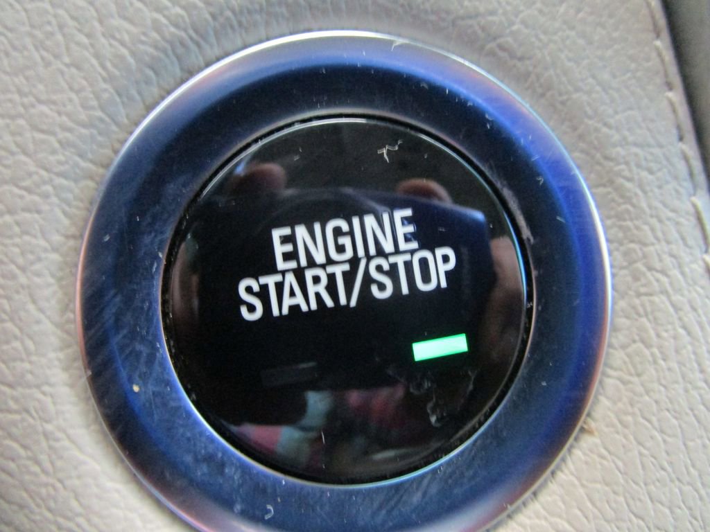 Used 2020 Cadillac Escalade Luxury image 41