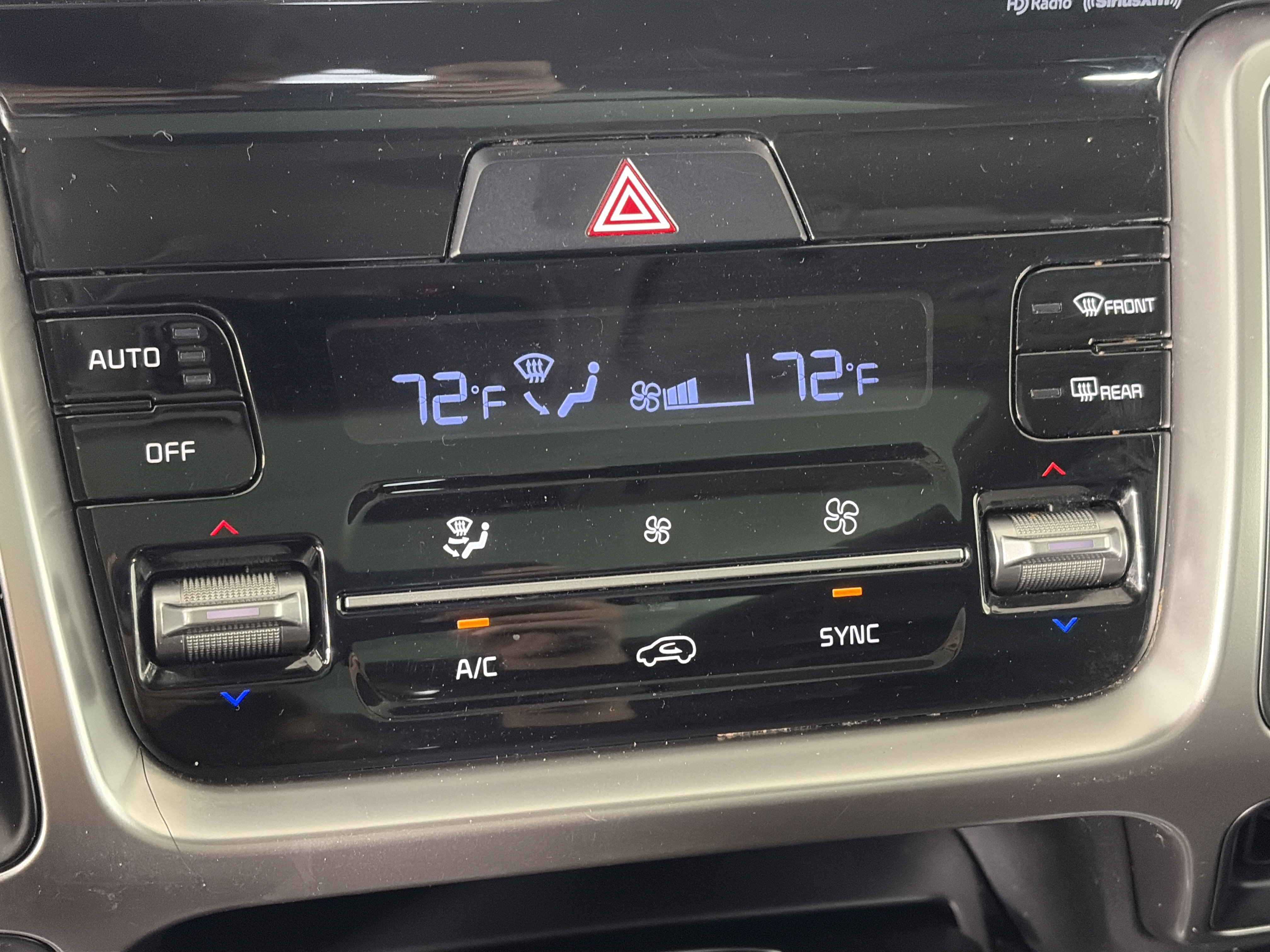 Certified 2022 Kia Sorento X-Line EX image 26