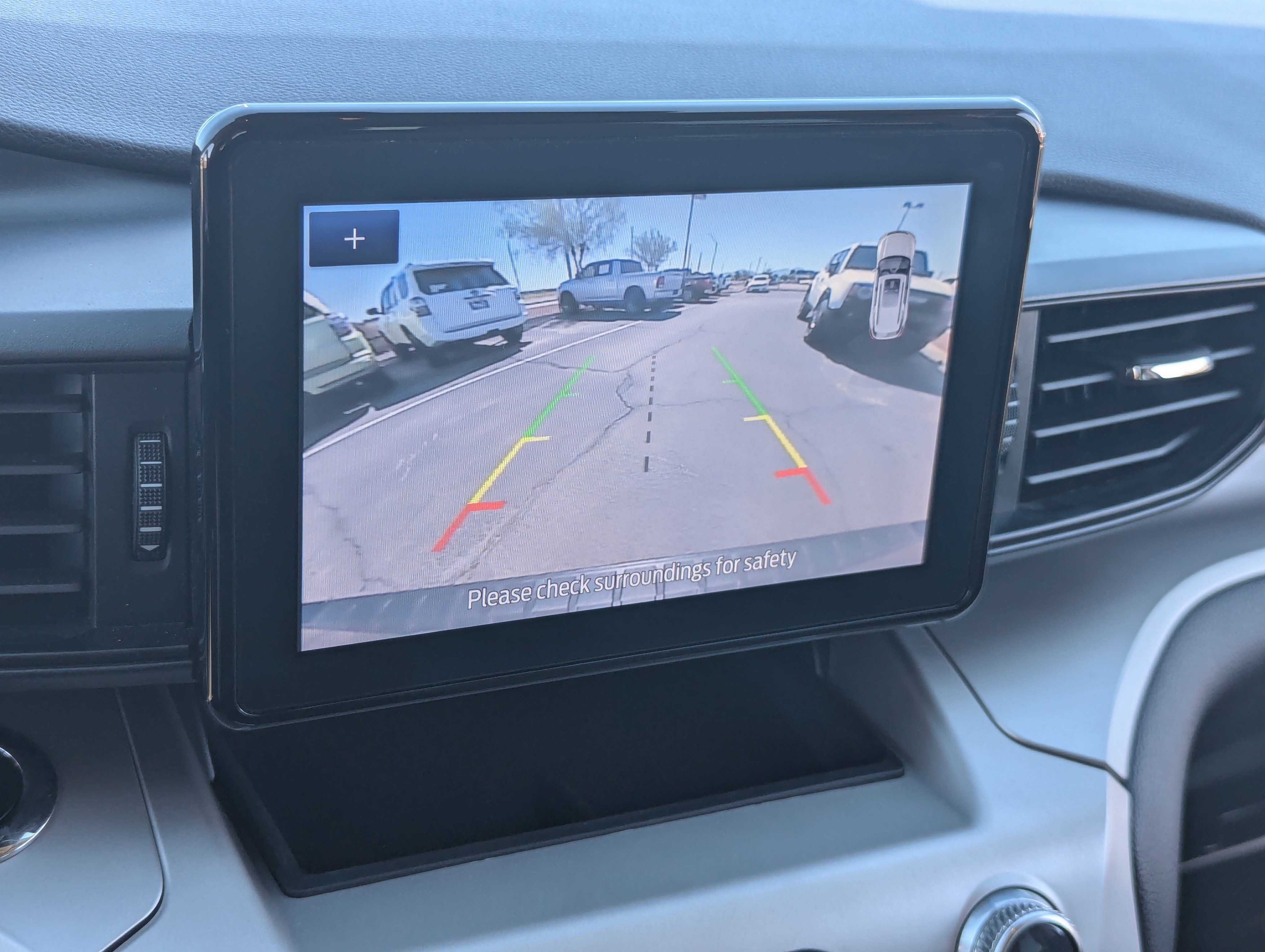 Used 2020 Ford Explorer XLT RWD image 26