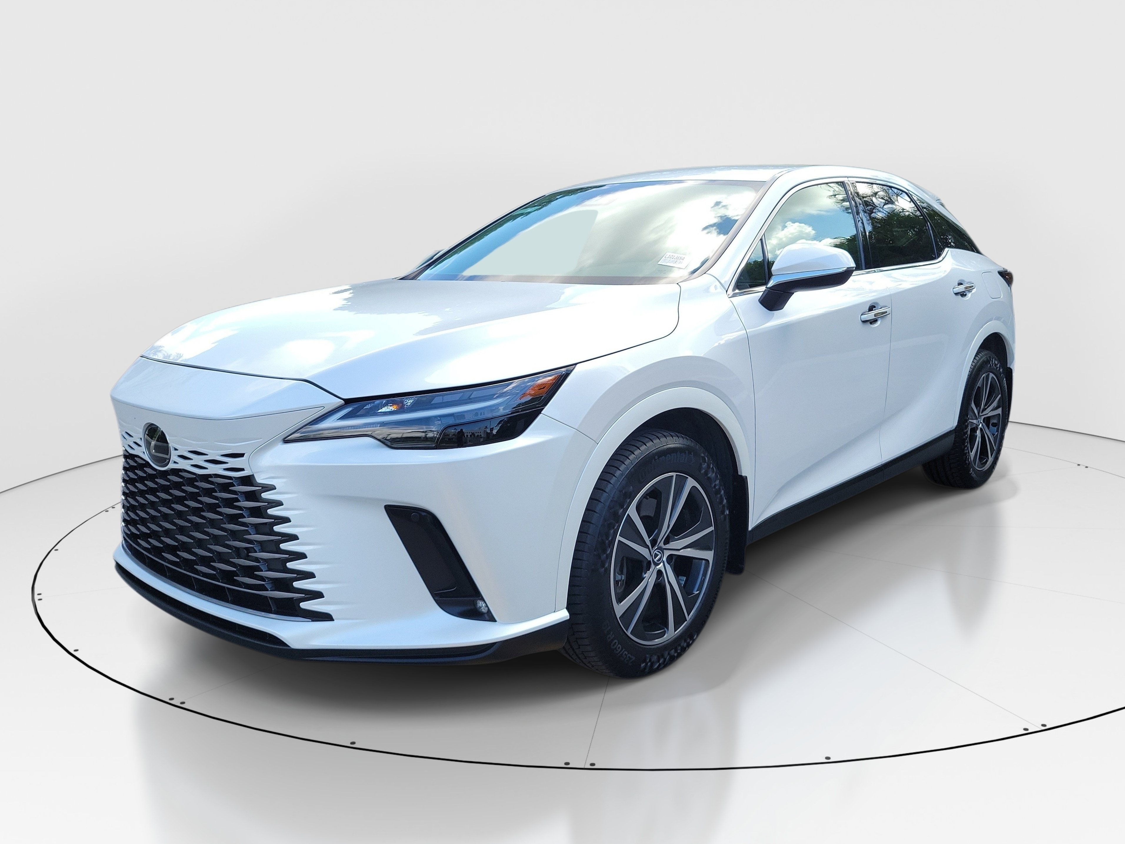 Certified 2024 Lexus RX 350 FWD w/ Technology Package image 3