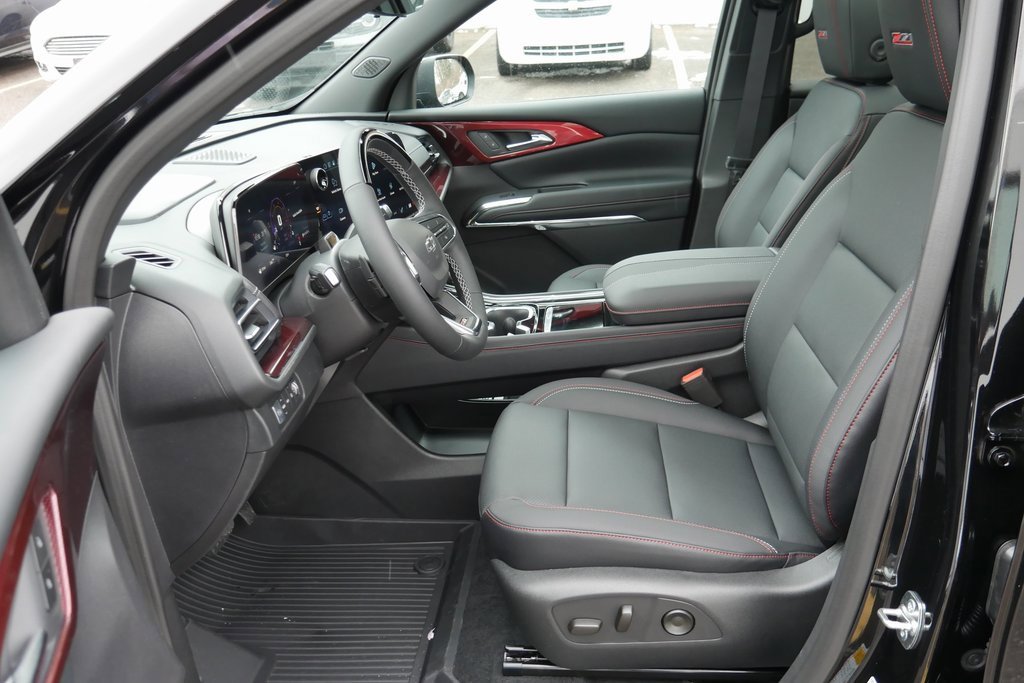 New 2026 Chevrolet Traverse Z71 w/ Enhanced Driving Package image 8