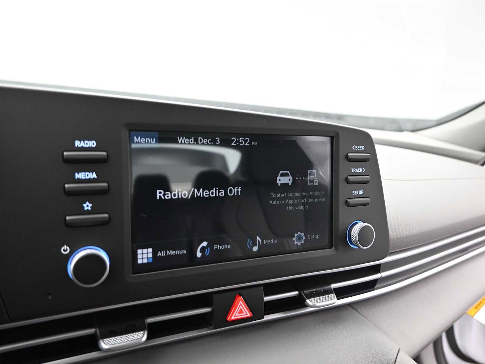 New 2026 Hyundai Elantra Sport image 17