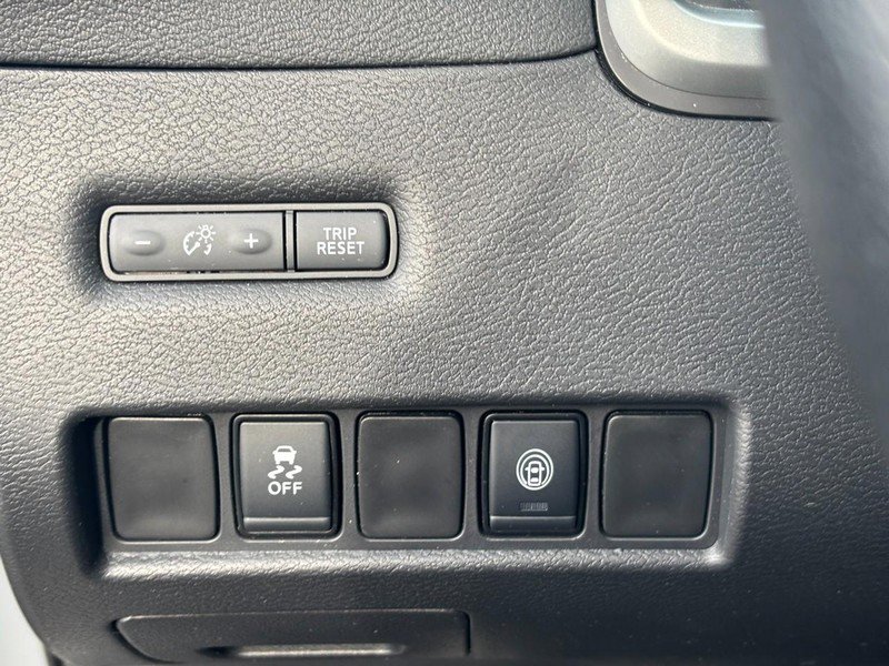 Used 2024 Nissan Murano SV w/ SV Midnight Edition Package image 16