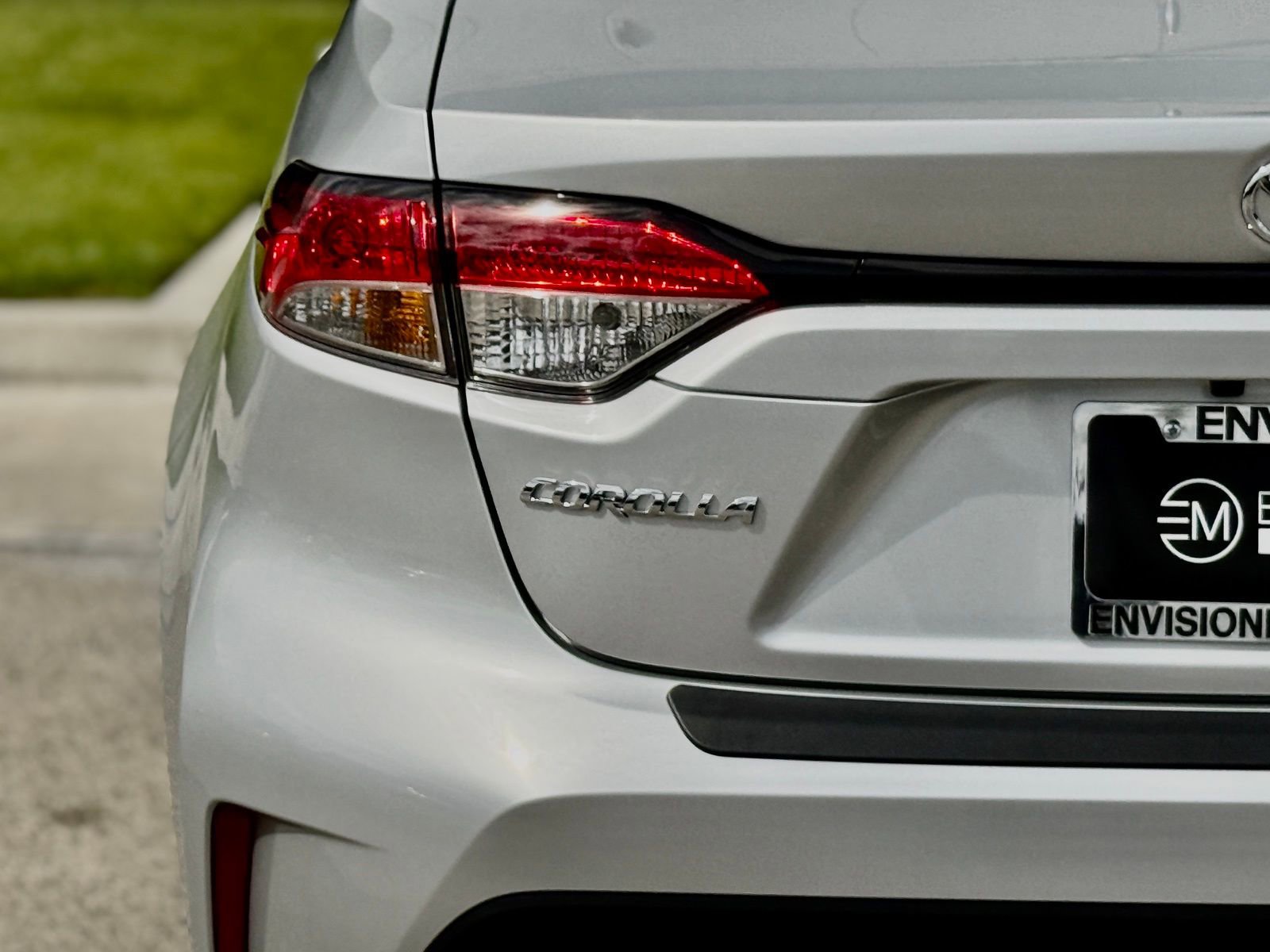 Used 2026 Toyota Corolla LE w/ LE Premium Package FWD image 13