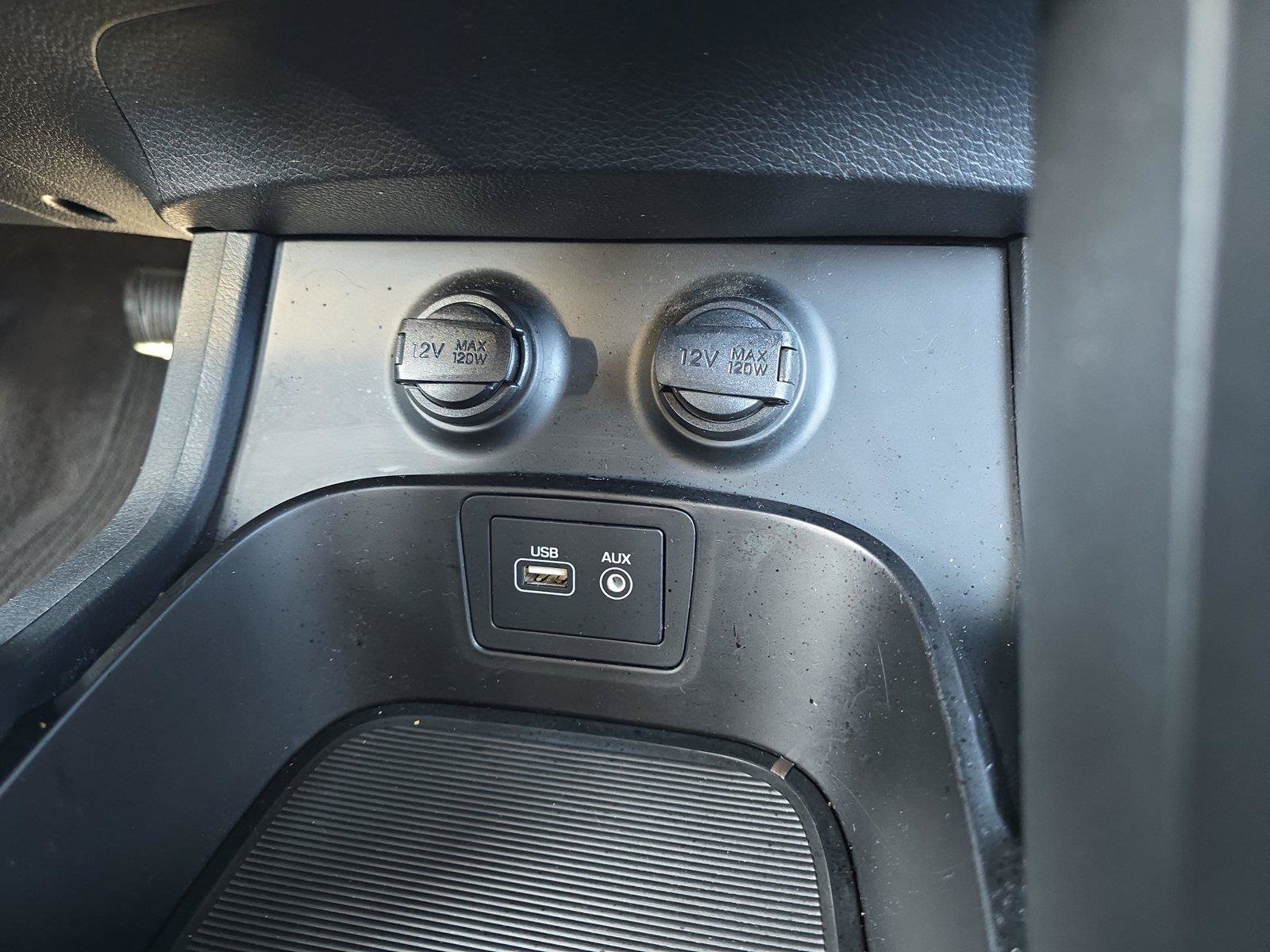 Used 2018 Hyundai Santa Fe Sport FWD image 43