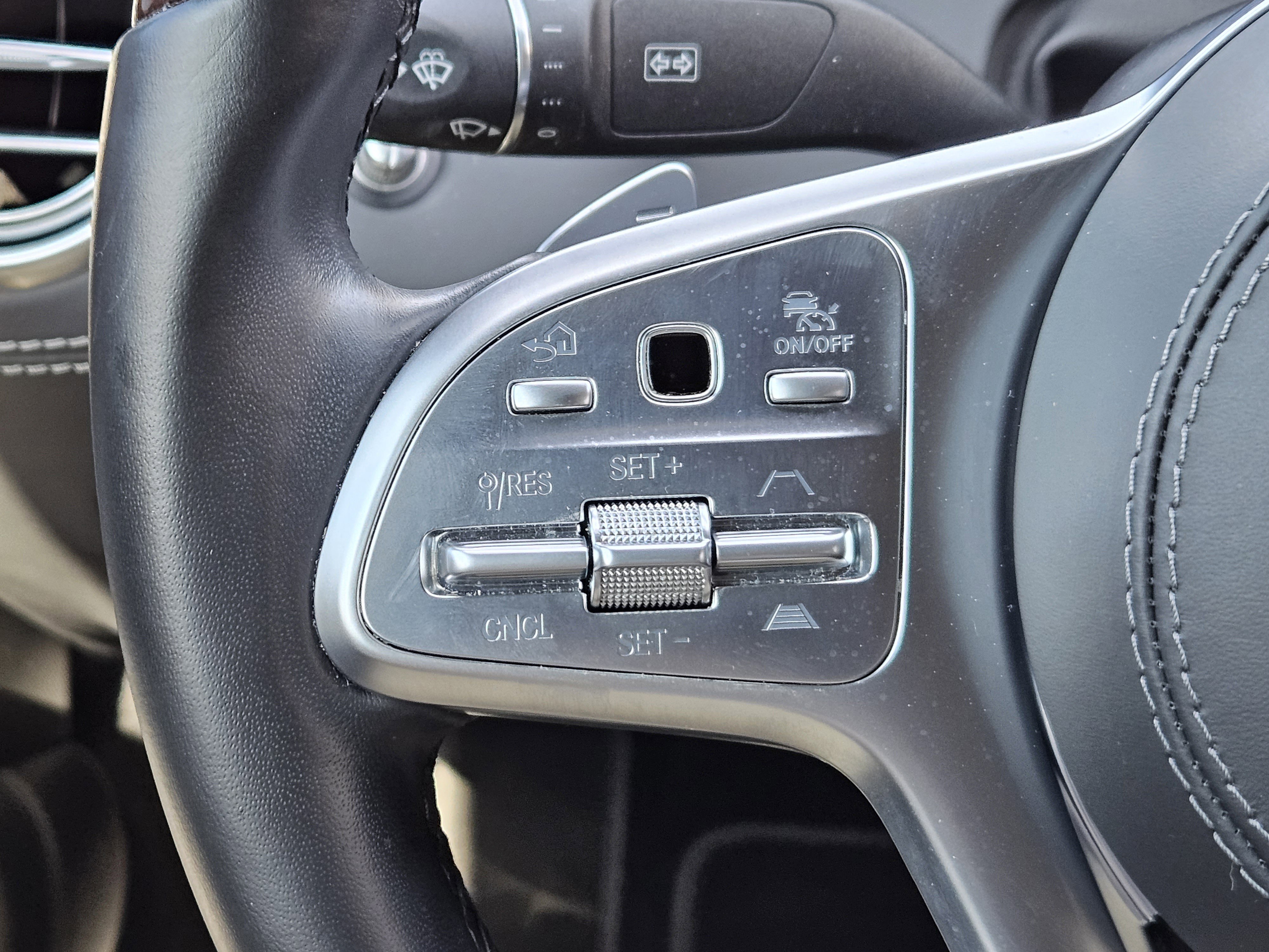 Certified 2018 Mercedes-Benz S 560 4MATIC Coupe image 28