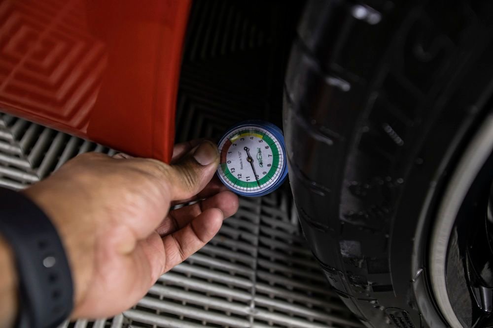 Used 2025 BMW Z4 M40i w/ Premium Package image 42