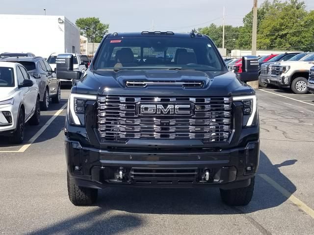 New 2026 GMC Sierra 2500 Denali Ultimate AWD/4WD image 5