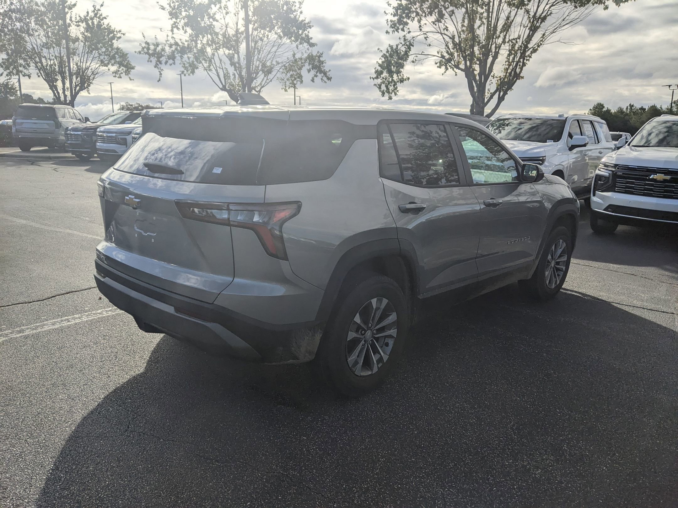 New 2026 Chevrolet Equinox LT image 8