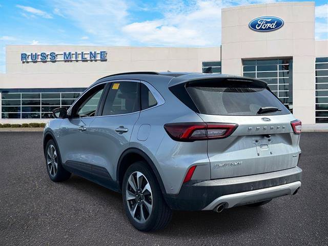 Used 2023 Ford Escape Platinum w/ Premium Technology Package AWD/4WD image 5