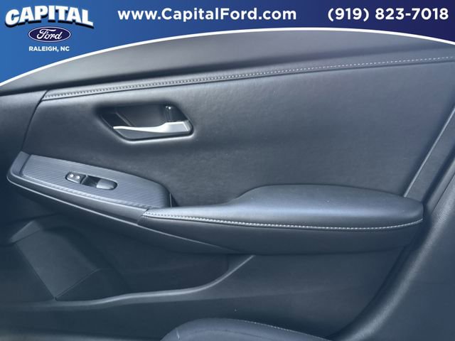 Used 2025 Nissan Sentra SV image 27