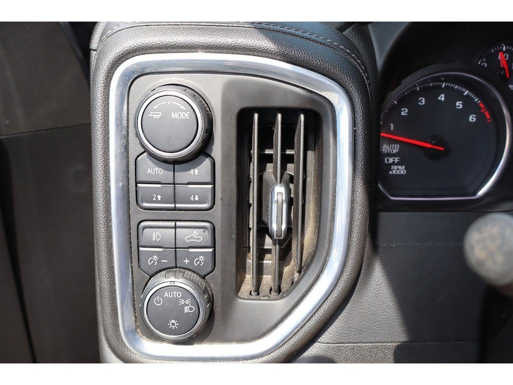 Used 2021 Chevrolet Silverado 1500 RST AWD/4WD image 29