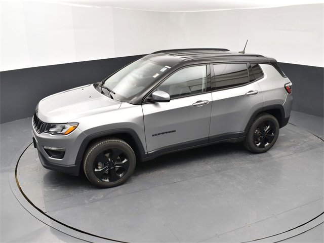 Used 2020 Jeep Compass Latitude image 15