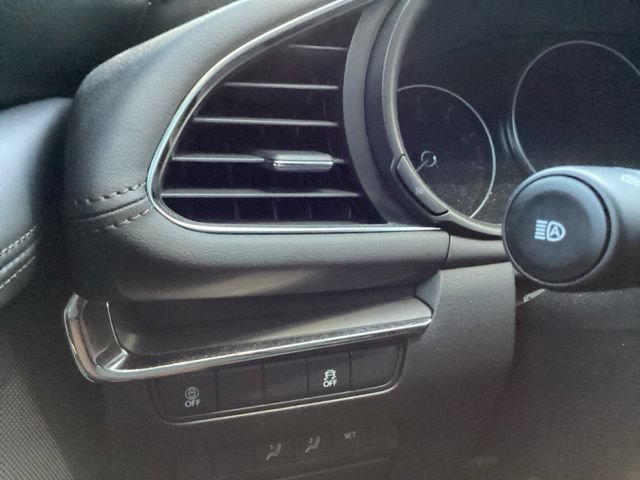 Used 2023 MAZDA MAZDA3 s FWD image 28