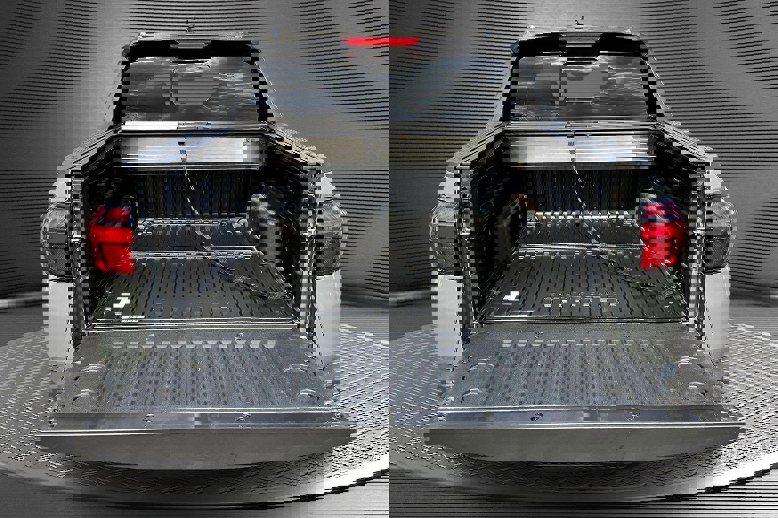 Used 2024 Hyundai Santa Cruz SEL w/ Activity Package image 7