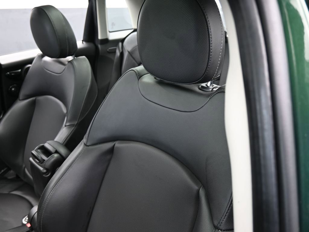 Used 2016 MINI Cooper S image 17