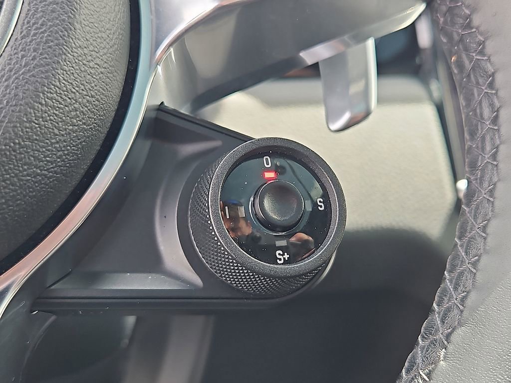 Used 2020 Porsche Cayenne image 26
