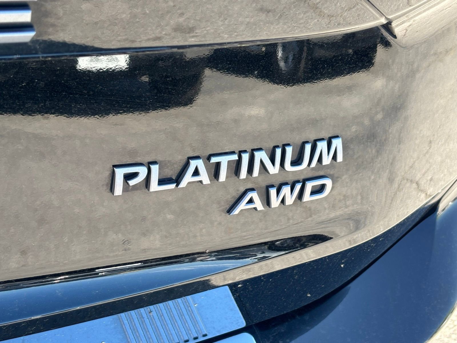 Used 2025 Nissan Rogue Platinum image 4