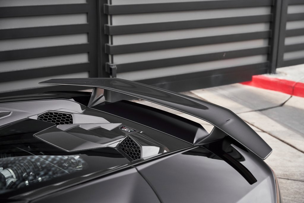 Used 2023 Lamborghini Huracan Tecnica image 9