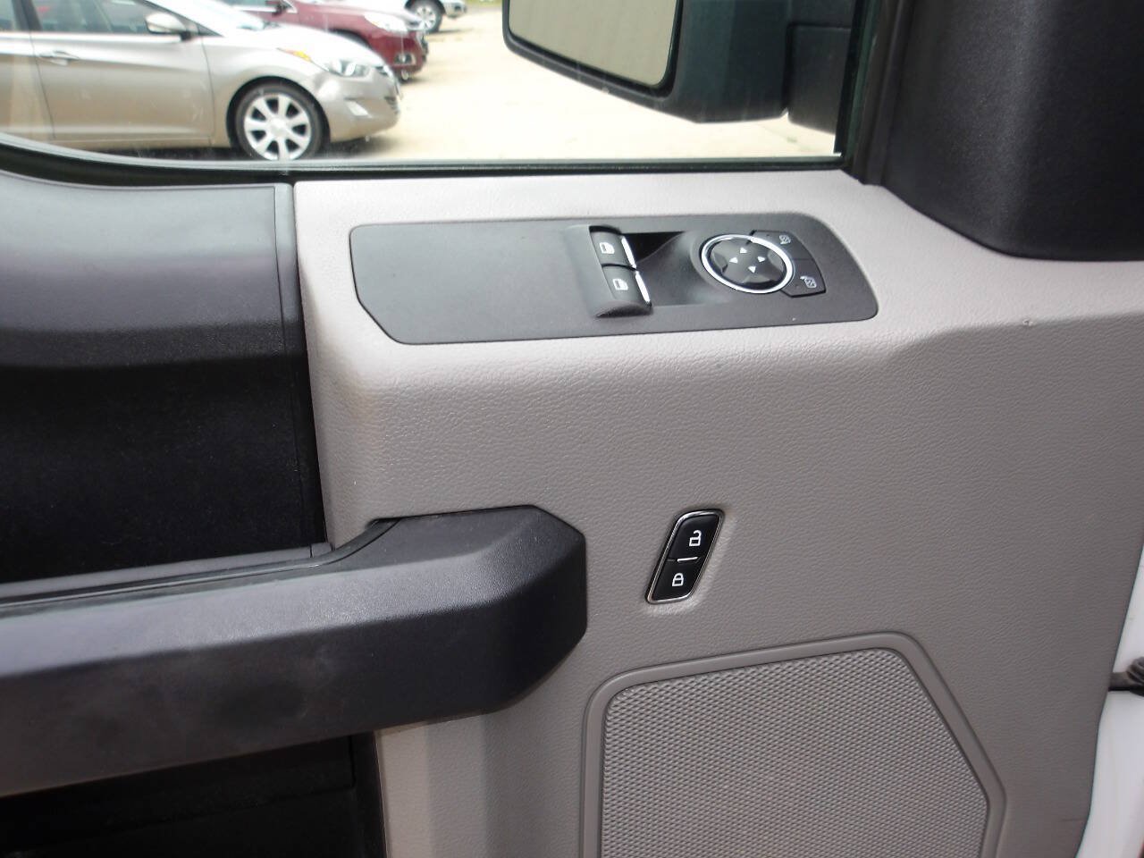 Used 2019 Ford F150 XL w/ Equipment Group 101A Mid RWD image 18