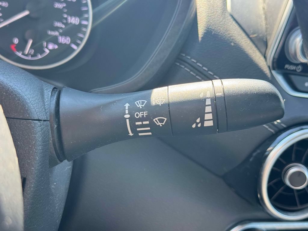 Used 2023 Nissan Sentra SV FWD image 22