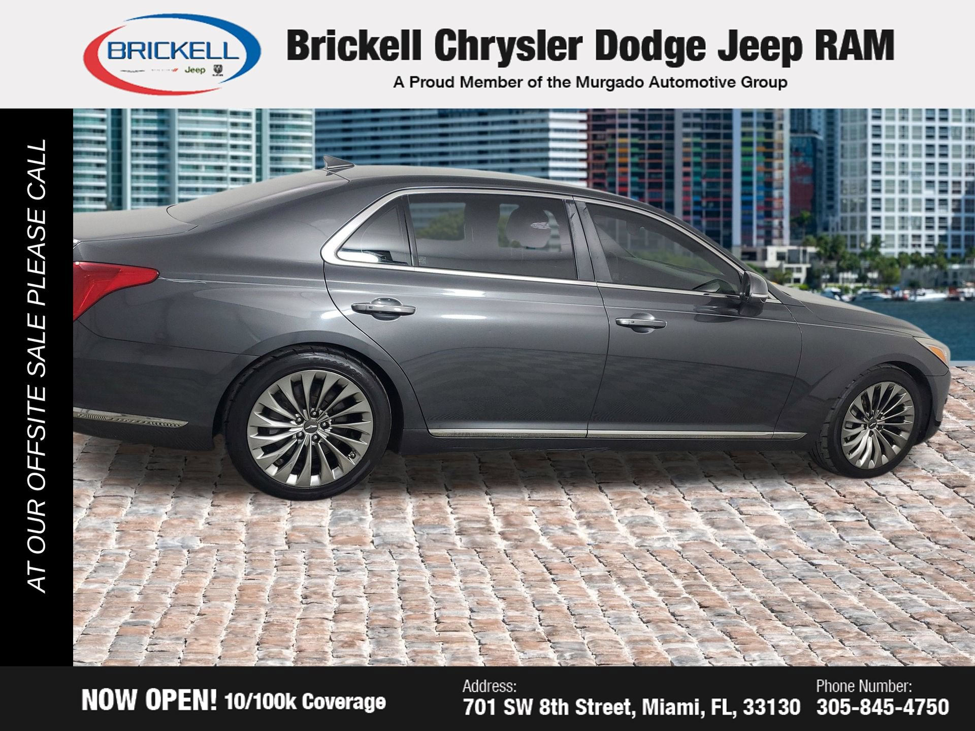 Used 2017 Genesis G90 3.3T Premium RWD image 12