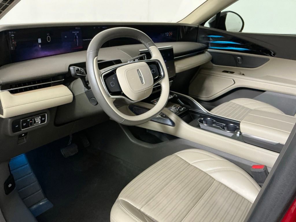 Used 2024 Lincoln Nautilus Reserve AWD/4WD image 21