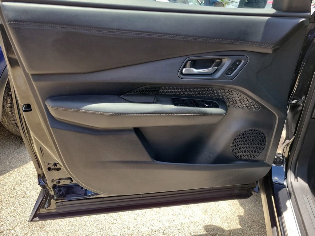 Certified 2024 Nissan Ariya AWD image 19