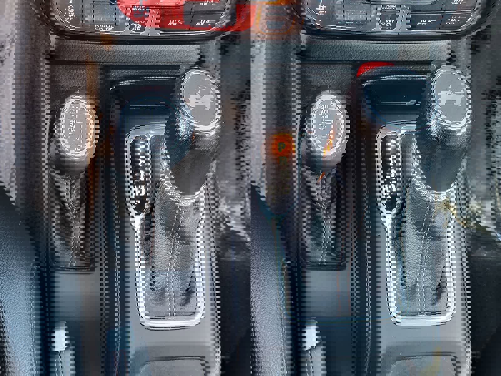 Used 2022 Jeep Wrangler Unlimited Rubicon w/ Xtreme Recon 35" Tire Package image 23