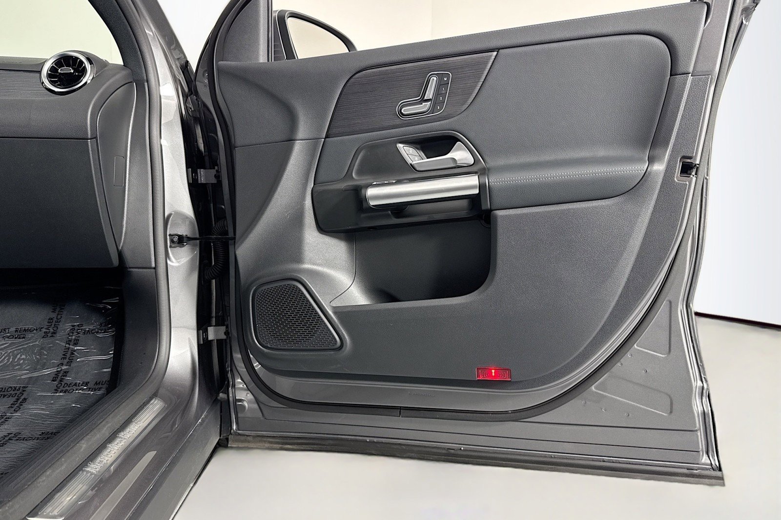 Certified 2026 Mercedes-Benz GLA 250 image 23