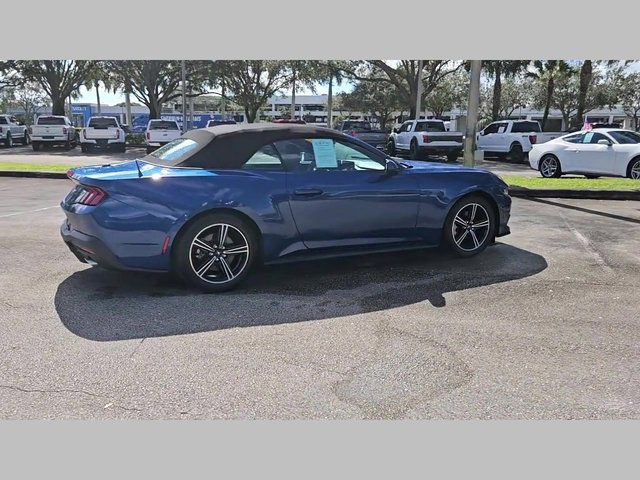Used 2024 Ford Mustang Convertible image 35