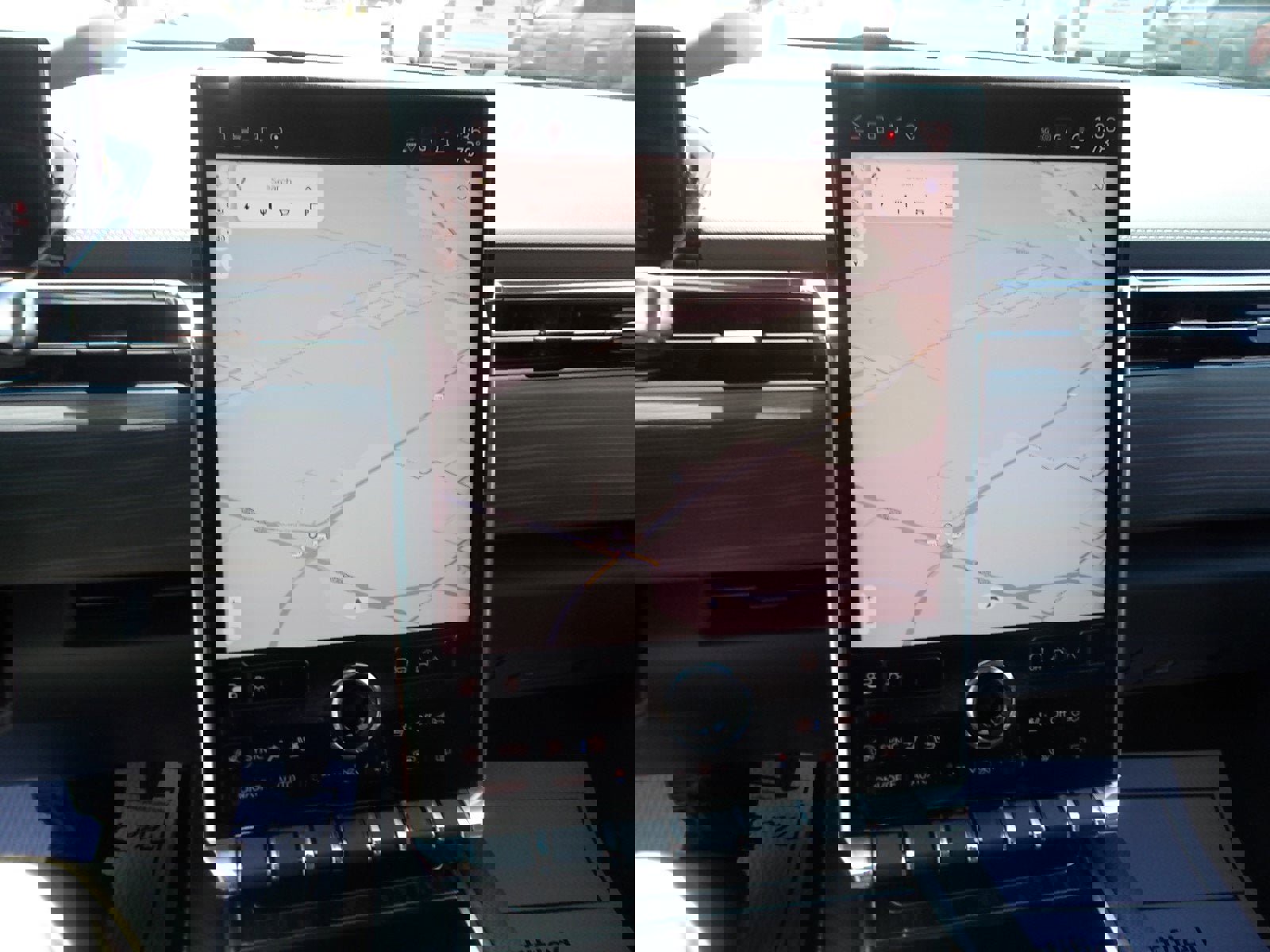 New 2025 GMC Sierra EV Denali image 18