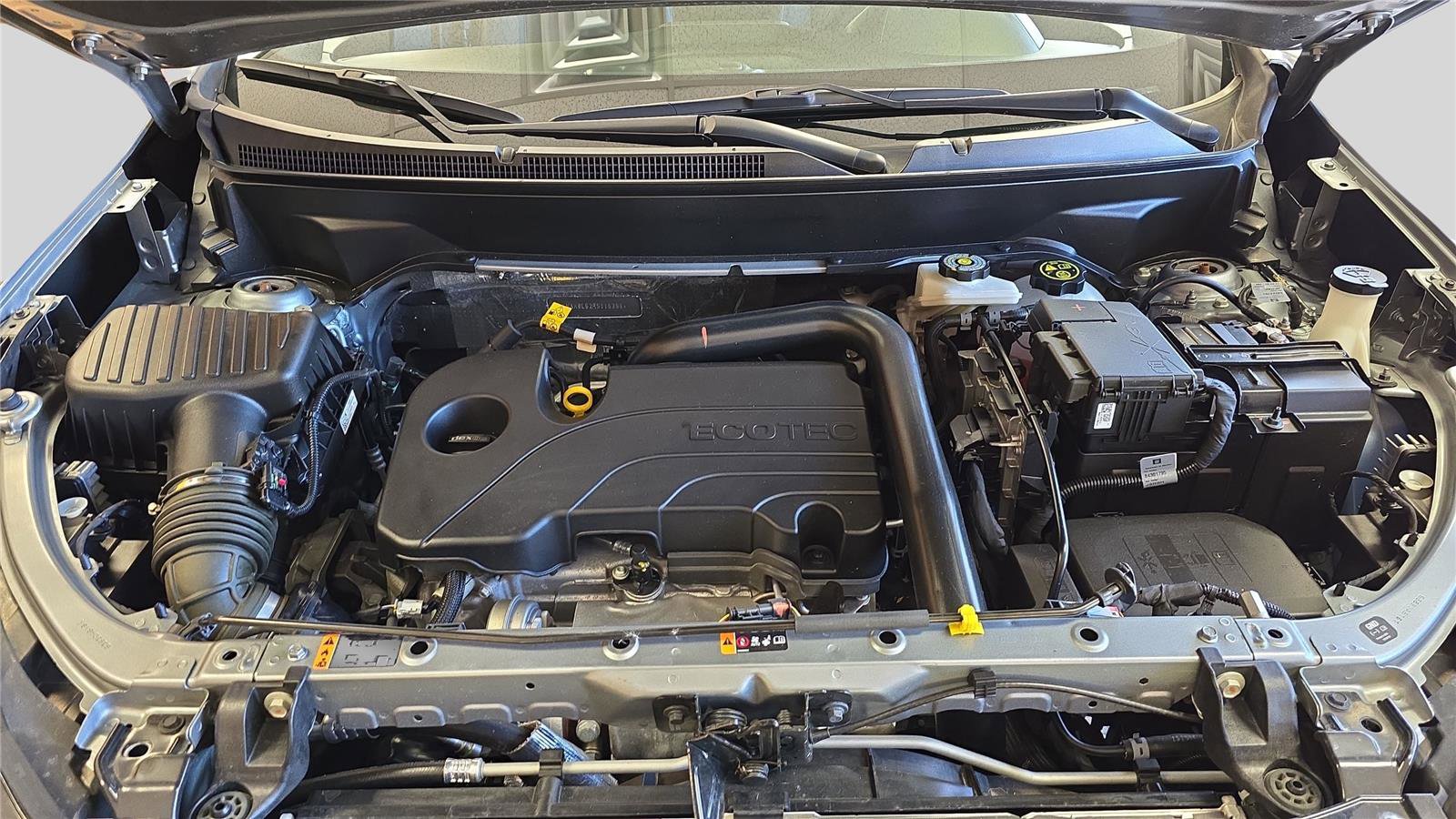 Used 2024 Chevrolet Equinox RS image 25