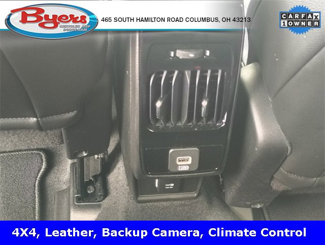 Used 2025 Jeep Compass Limited image 32
