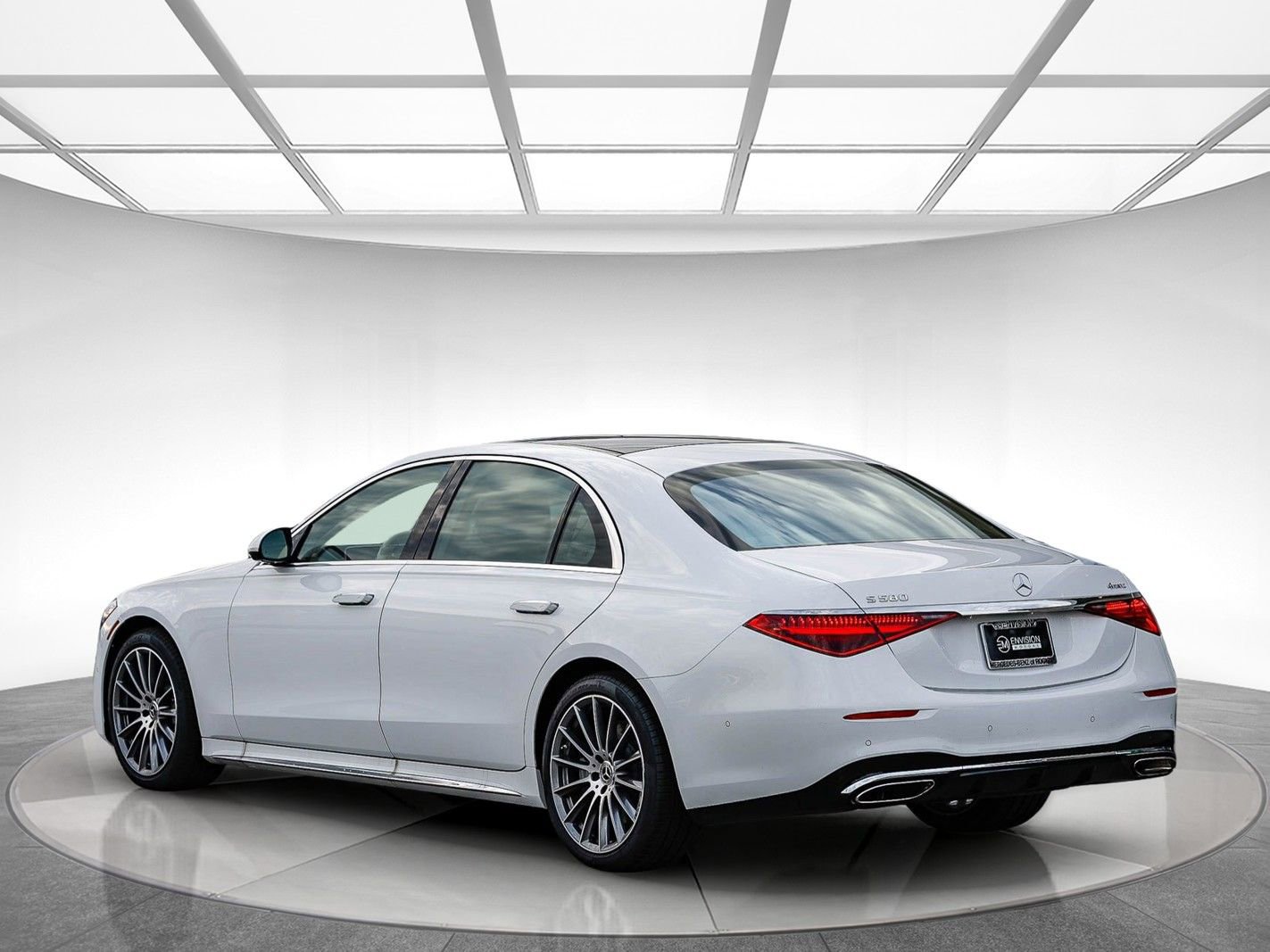 New 2026 Mercedes-Benz S 580 4MATIC Sedan image 2