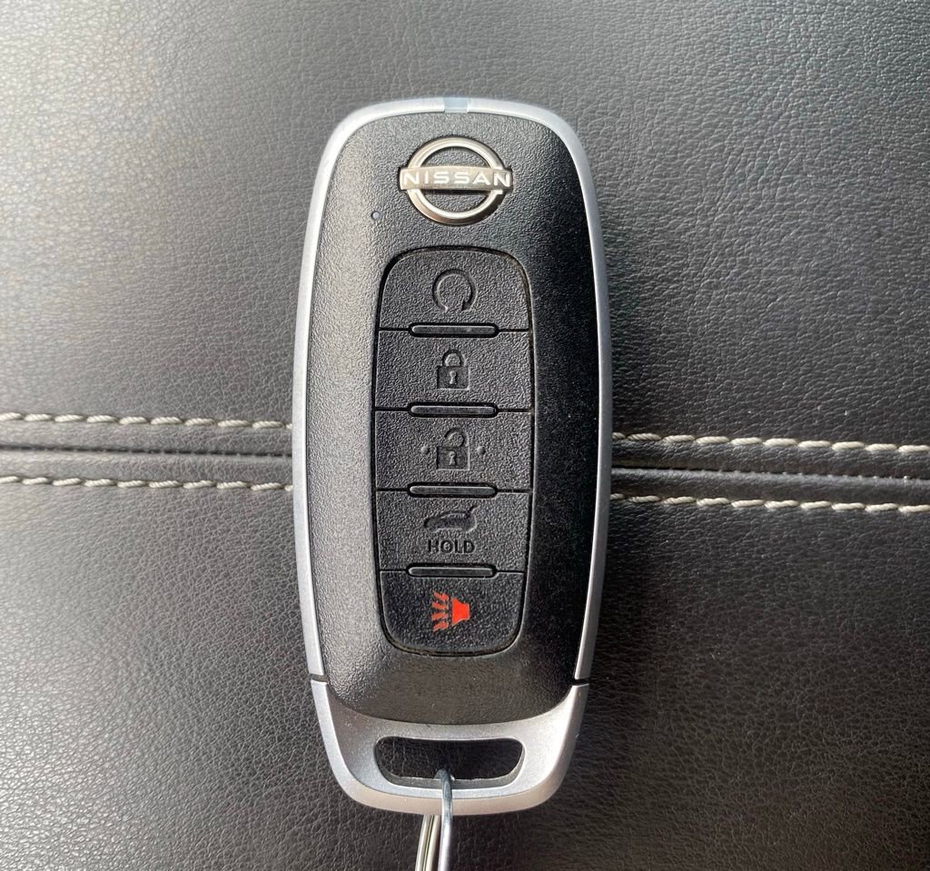 Used 2023 Nissan Pathfinder SL image 35