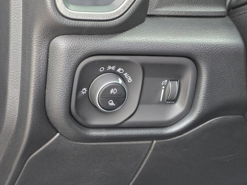 New 2027 RAM 2500 Tradesman AWD/4WD image 33