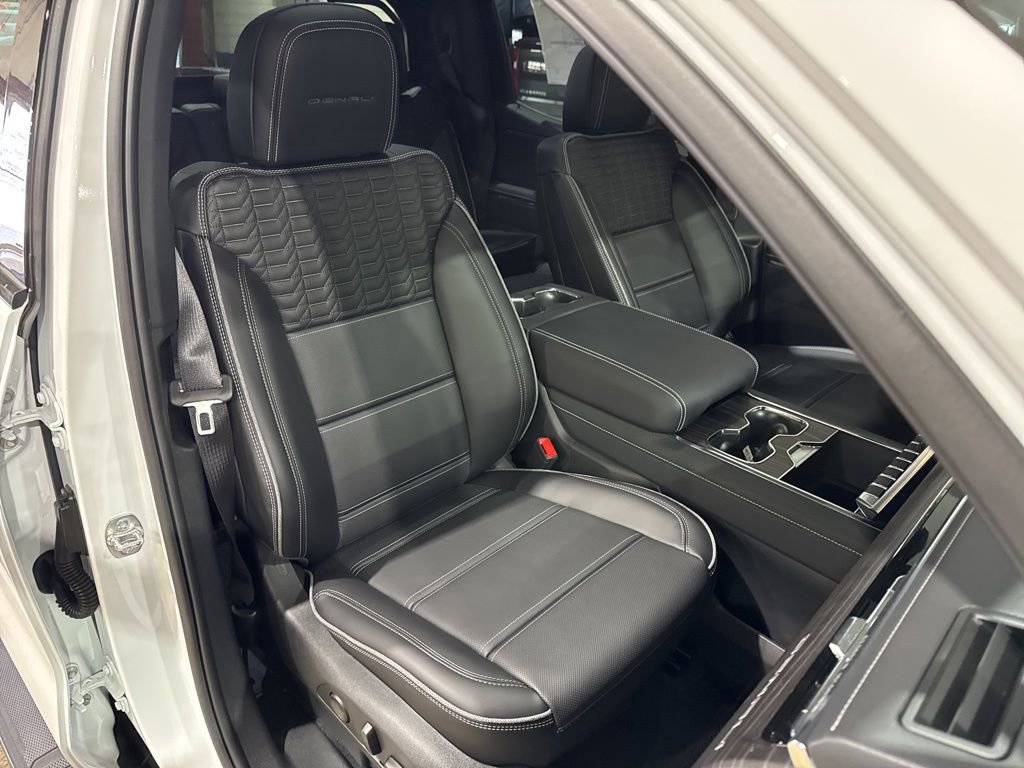 New 2025 GMC Sierra EV Denali AWD/4WD image 39