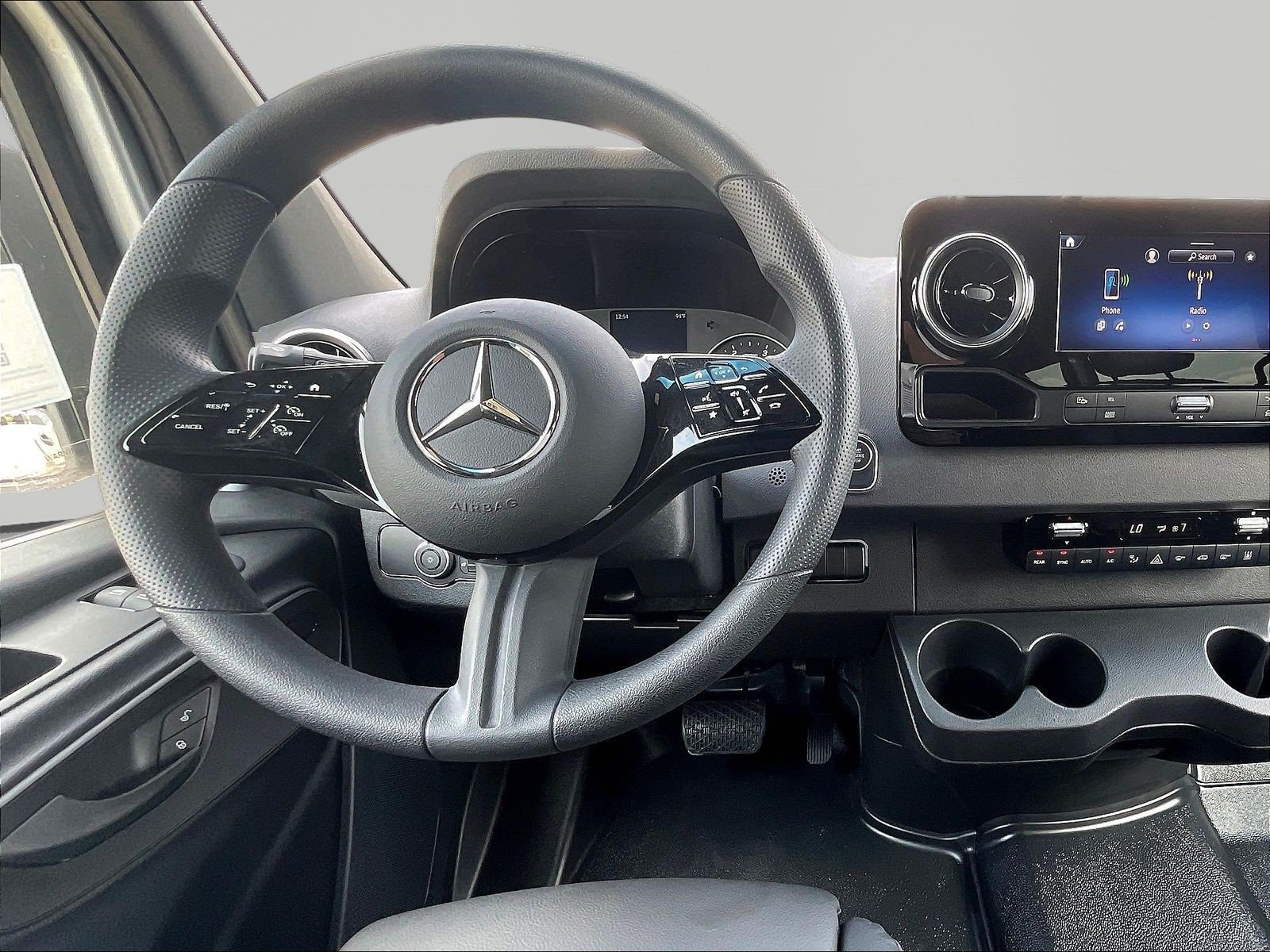 New 2025 Mercedes-Benz Sprinter 2500 image 8