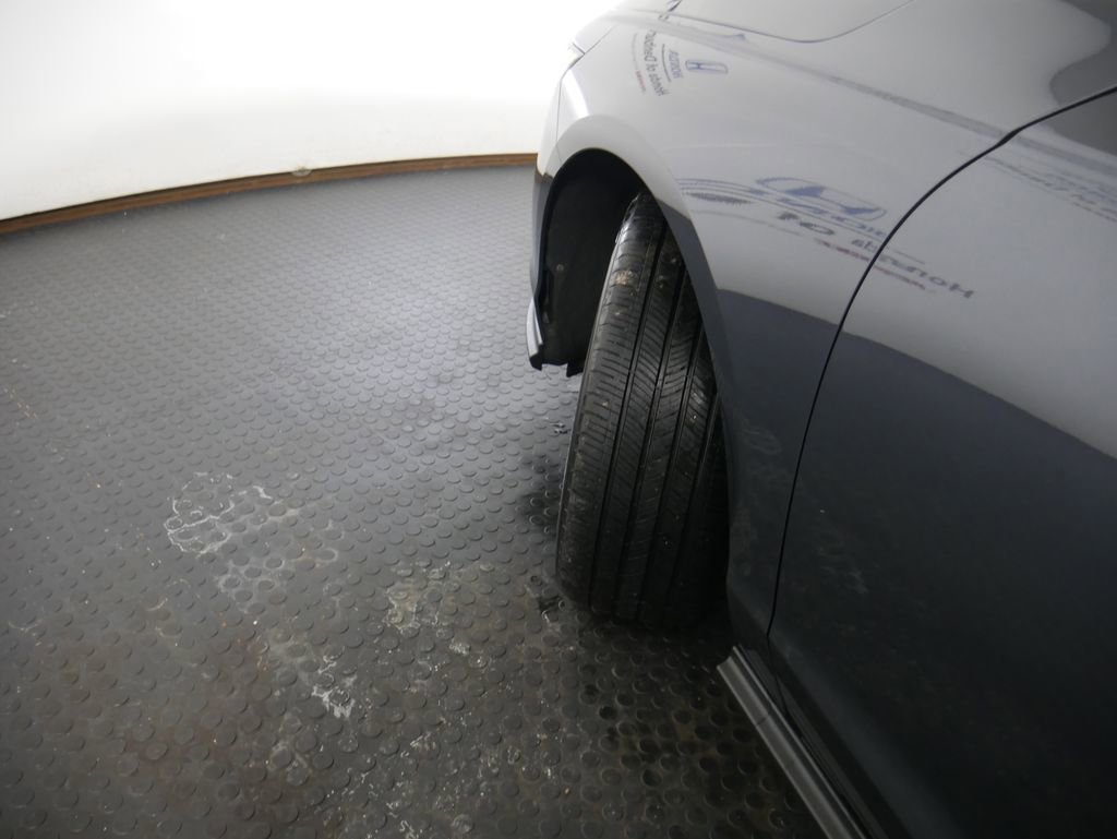 Used 2023 Honda Accord EX image 18