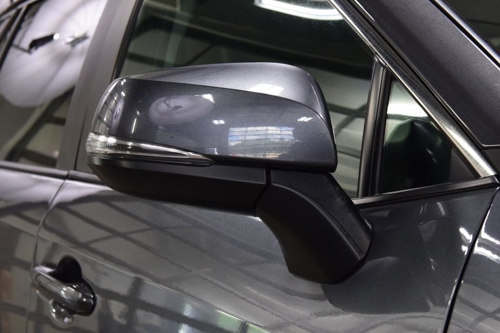 Used 2022 Toyota RAV4 XLE FWD image 14