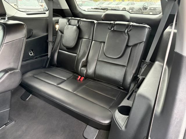 Used 2023 Ford Explorer Limited w/ Equipment Group 301A image 7