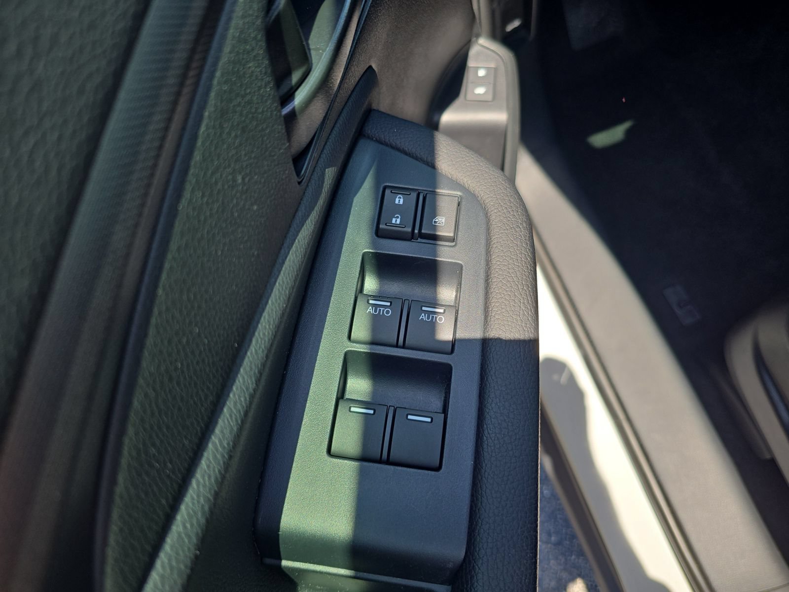 Certified 2023 Honda Passport TrailSport image 14