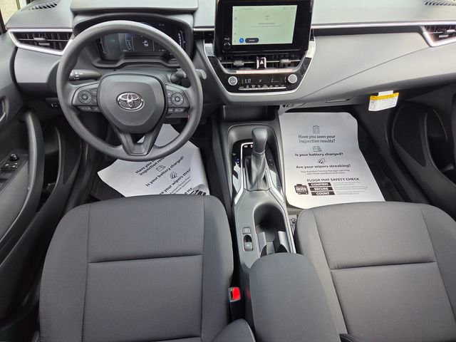 Used 2026 Toyota Corolla LE FWD image 8