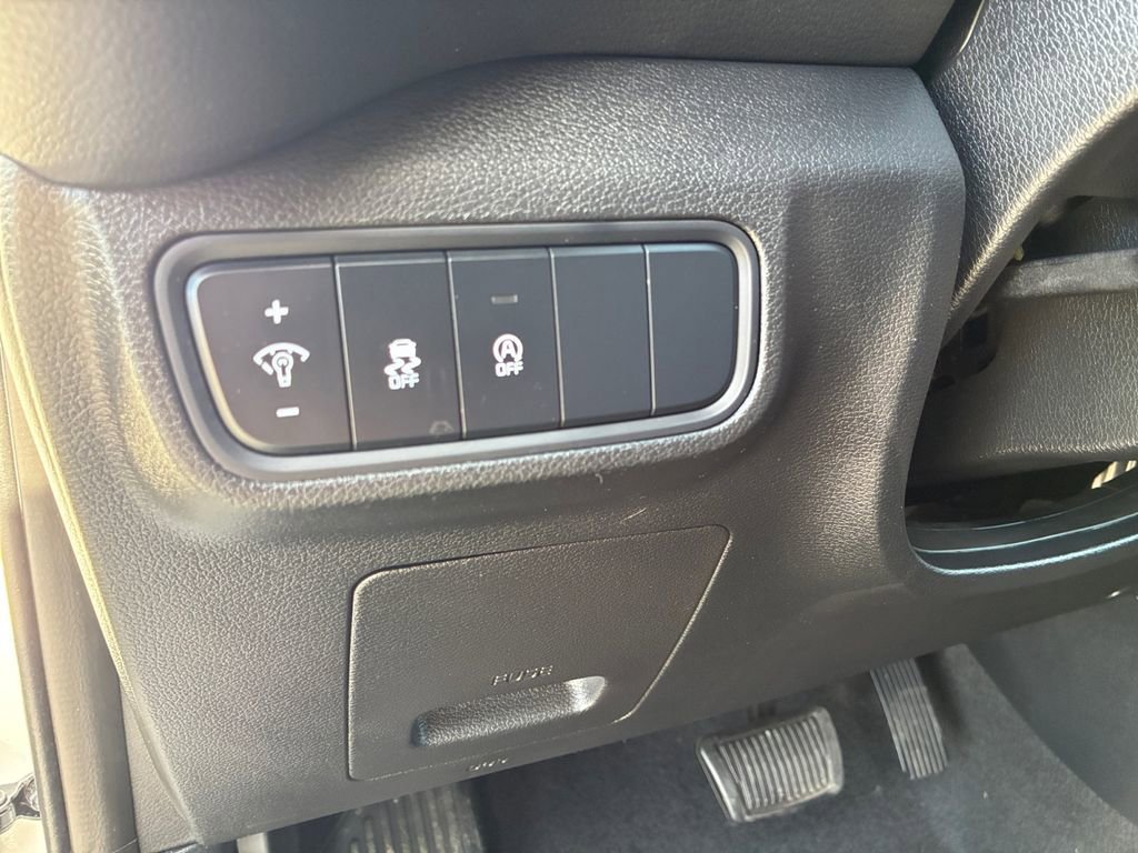 Used 2024 Kia Soul LX w/ Option Group 015 image 23