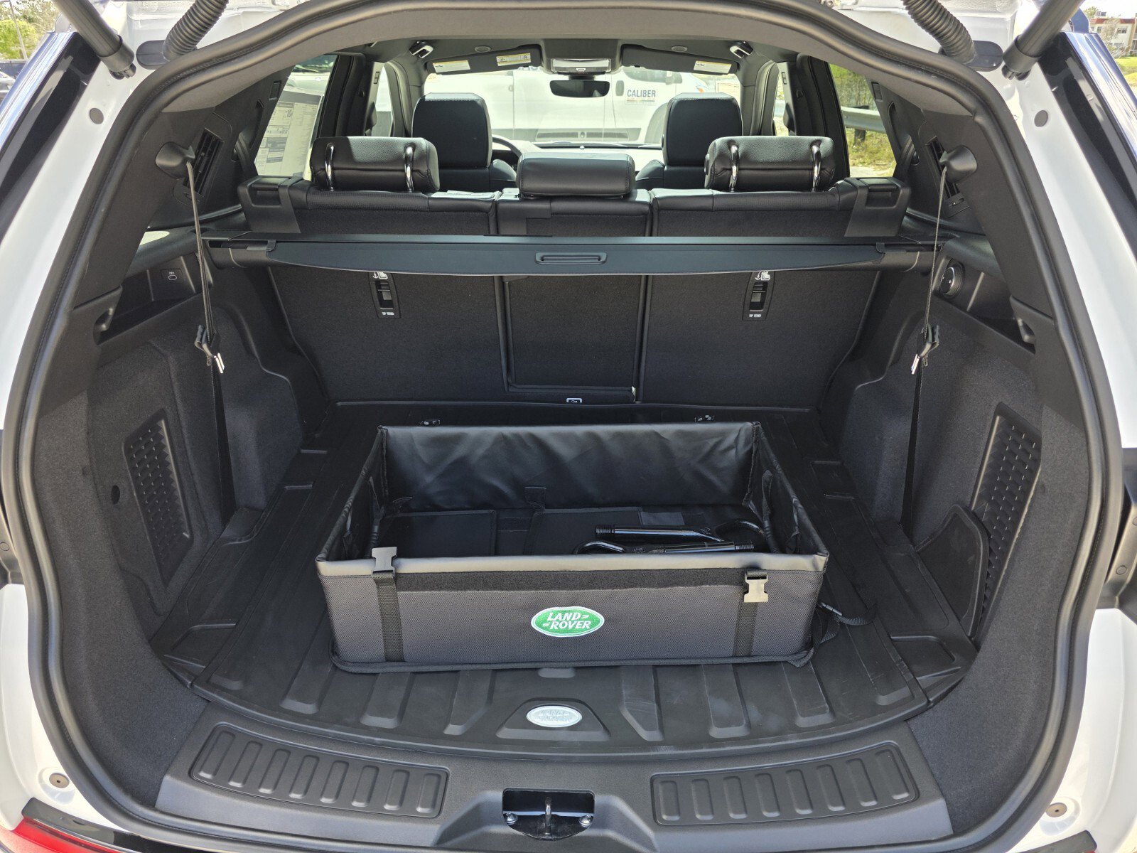 New 2026 Land Rover Discovery Sport Landmark image 13