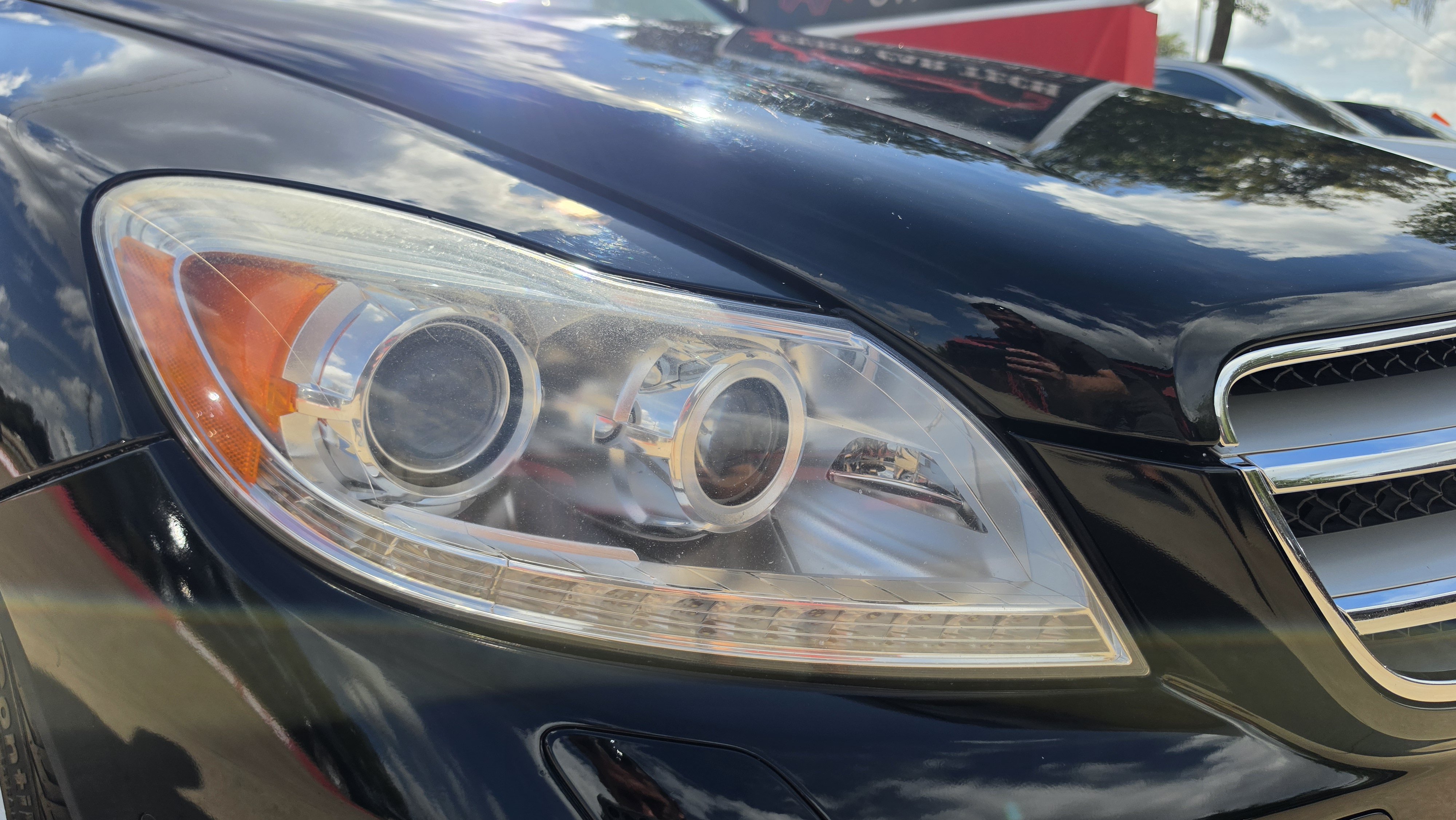 Used 2012 Mercedes-Benz CL 550 4MATIC w/ Sport Pkg image 12