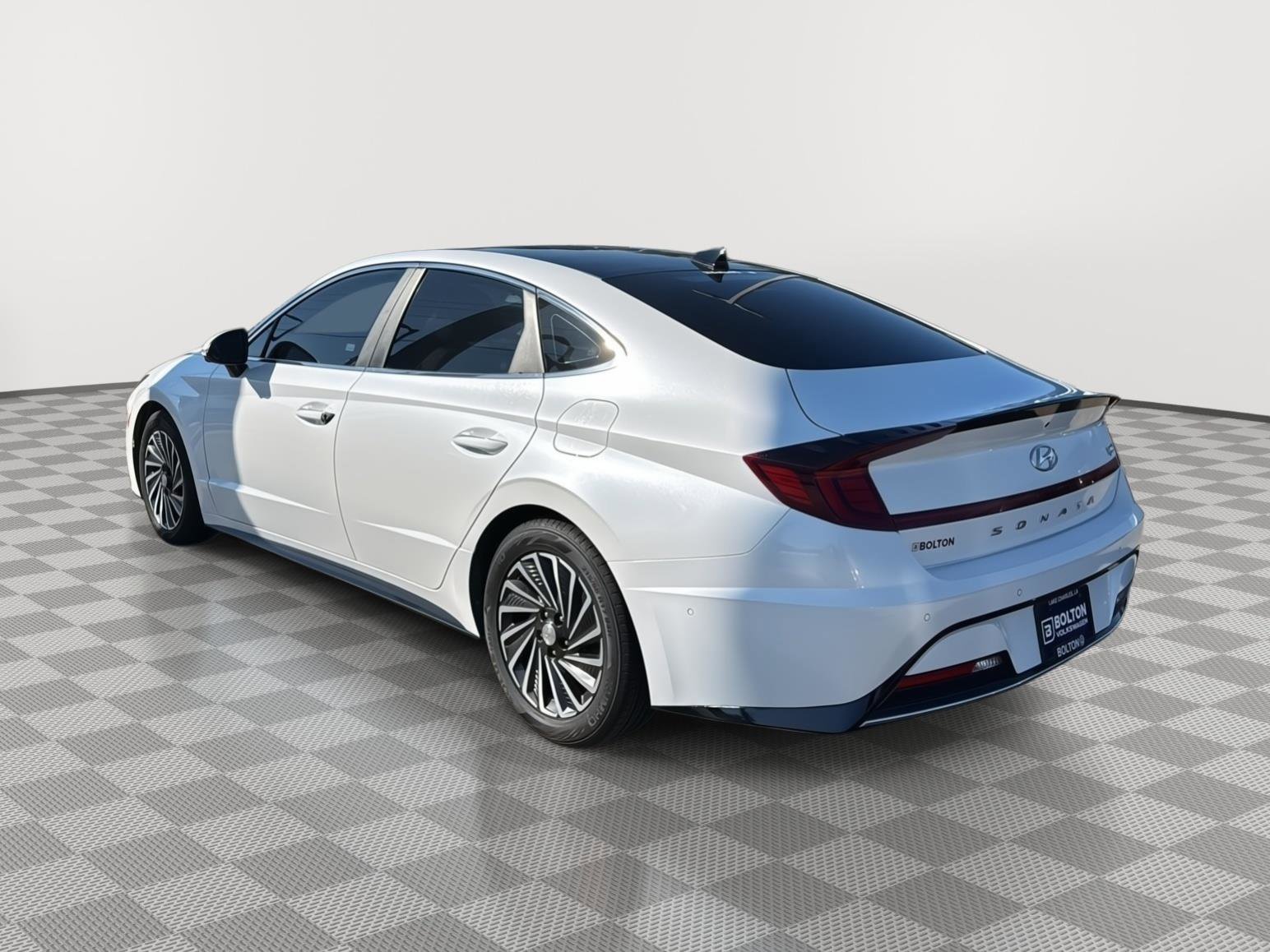 Used 2022 Hyundai Sonata Limited image 3