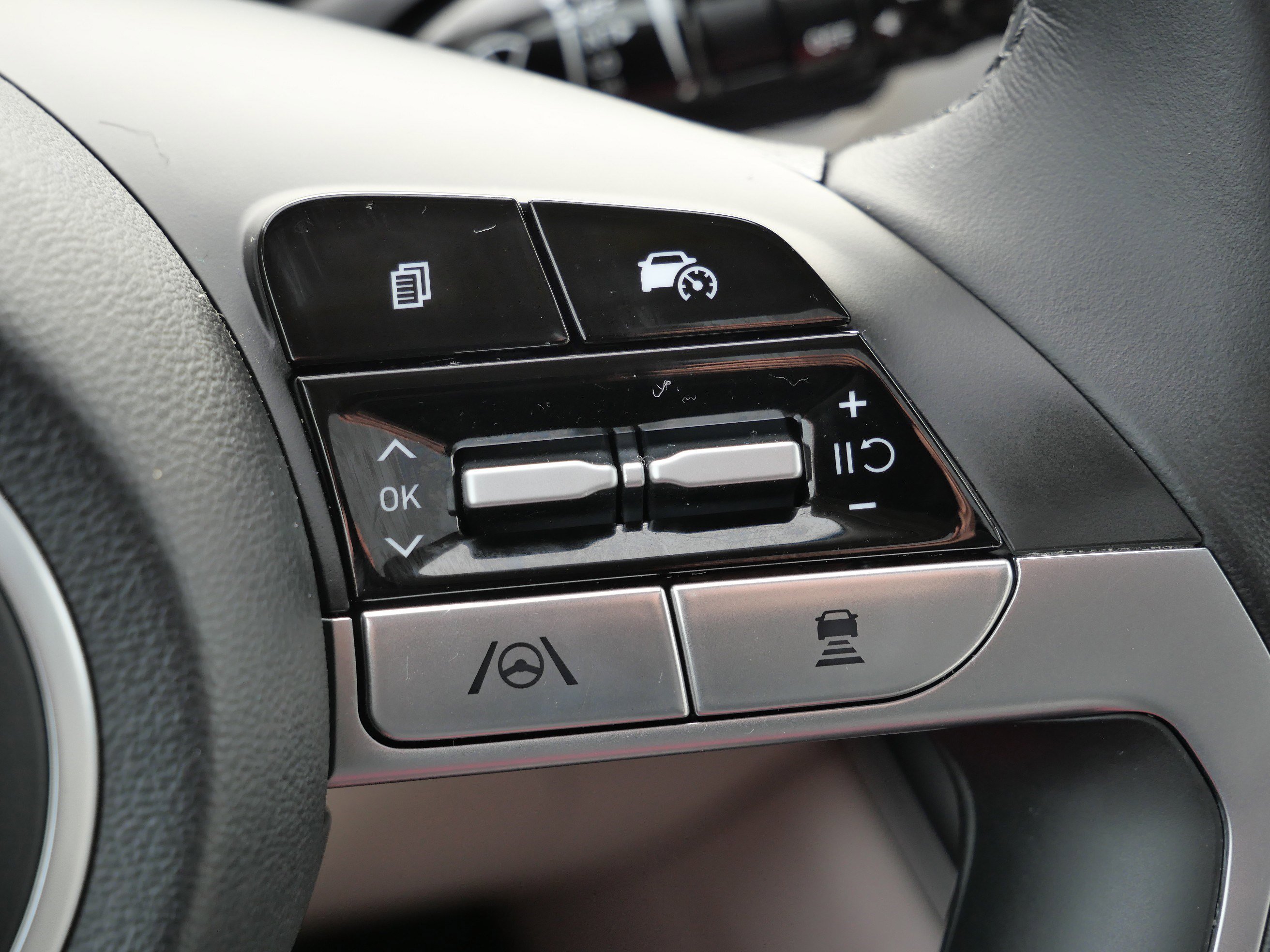 Certified 2023 Hyundai Tucson SEL w/ Convenience Package image 32