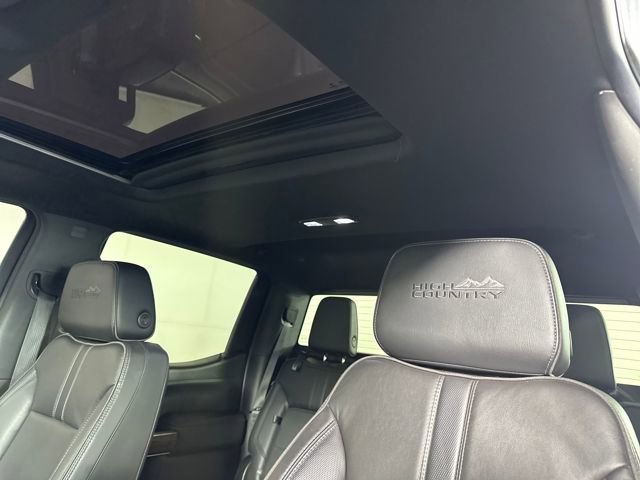 Used 2021 Chevrolet Silverado 1500 High Country image 12